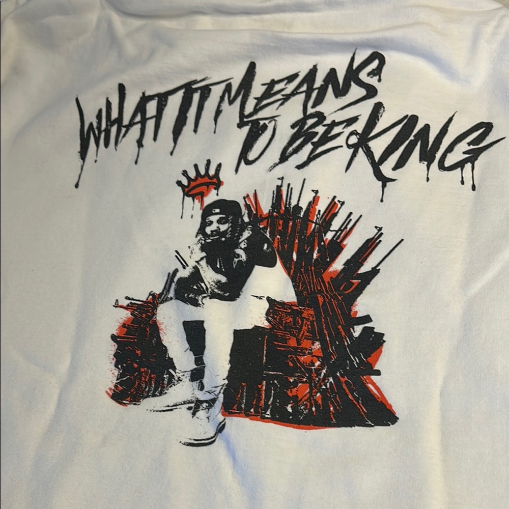 Graphic White T-Shirt
